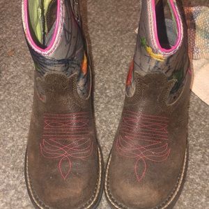 Artiat cowboy boots women